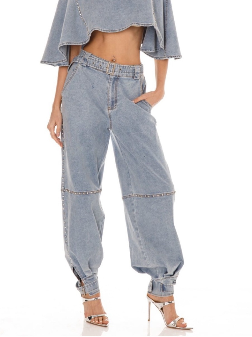 G17. Light Wash Denim Jogger Jeans with Rhinestone Detail - Picture 2 of 3